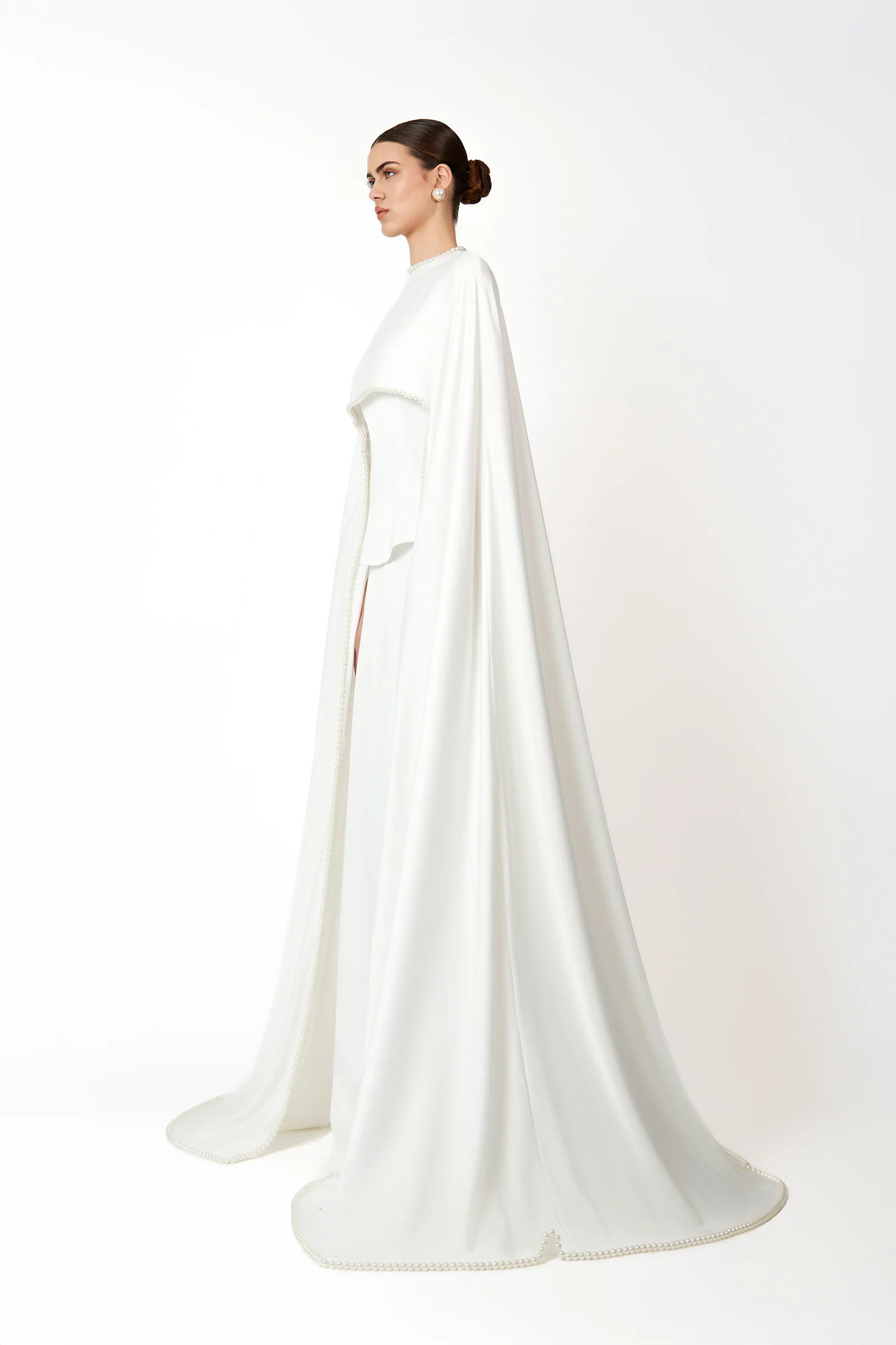 Kastrid Cape - Ivory - Image 3